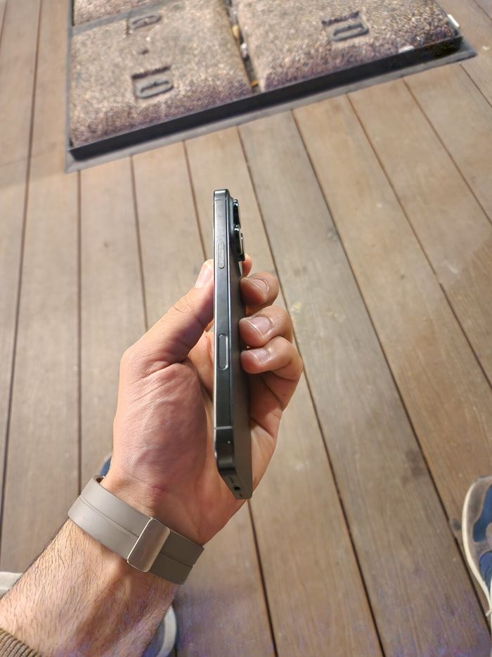 I P h o n e 16 pro Max - photo numéro 4