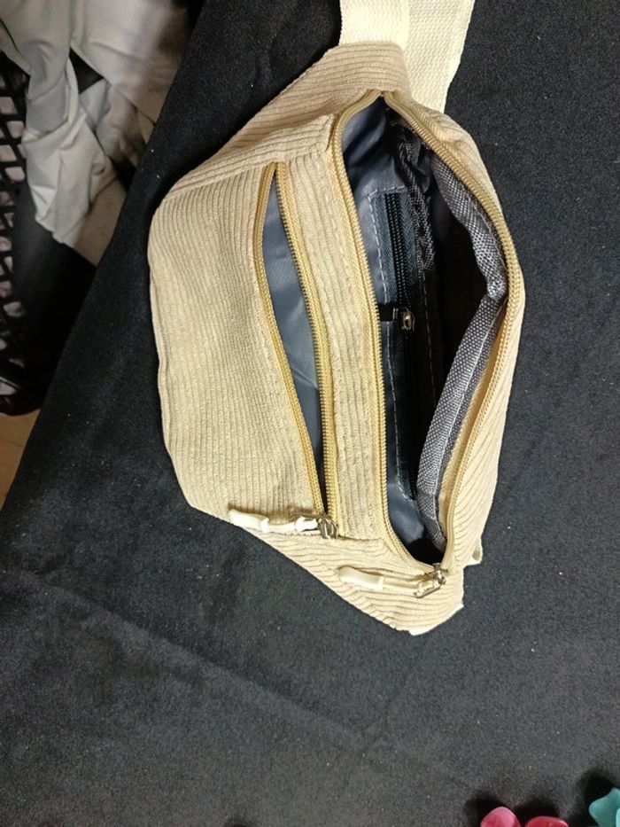 Sac banane en velours côtelé - photo numéro 3