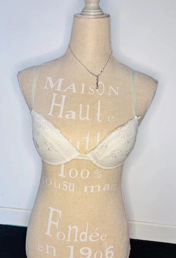 🎀 soutien gorge blanc avec dentelle 85 C #undiz