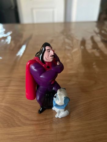 Figurine Disney, percy et Radcliffe, pocahontas