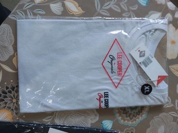 Tee shirt lee Cooper
