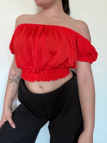 Crop top rouge nouable devant – Primark – taille S