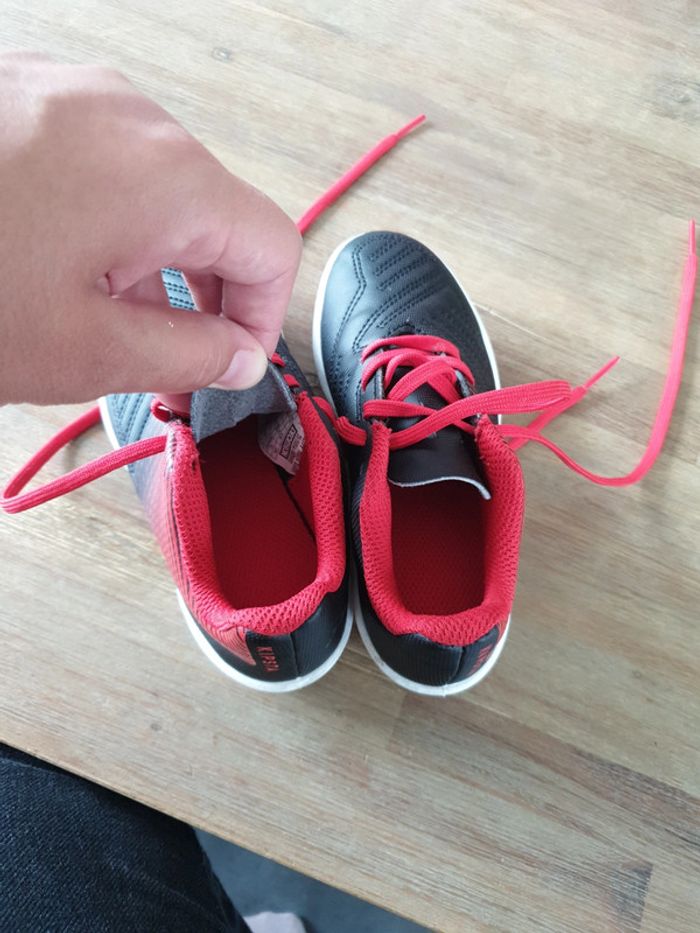 Chaussures de foot 26 - photo numéro 5