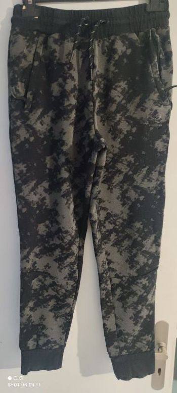 Beau pantalon de jogging taille S