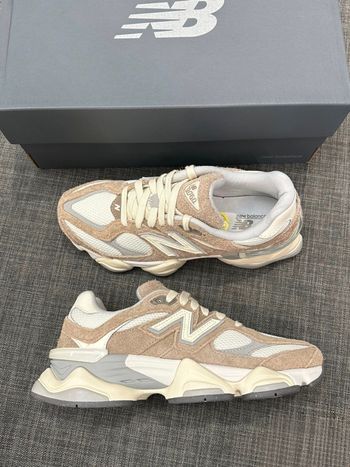 New Balance 9060 Kaki taille 41.5