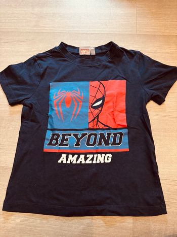 T shirt Spiderman garçon  6 ans 