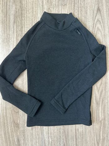 Haut thermique enfant - taille 8 ans - en très bon état