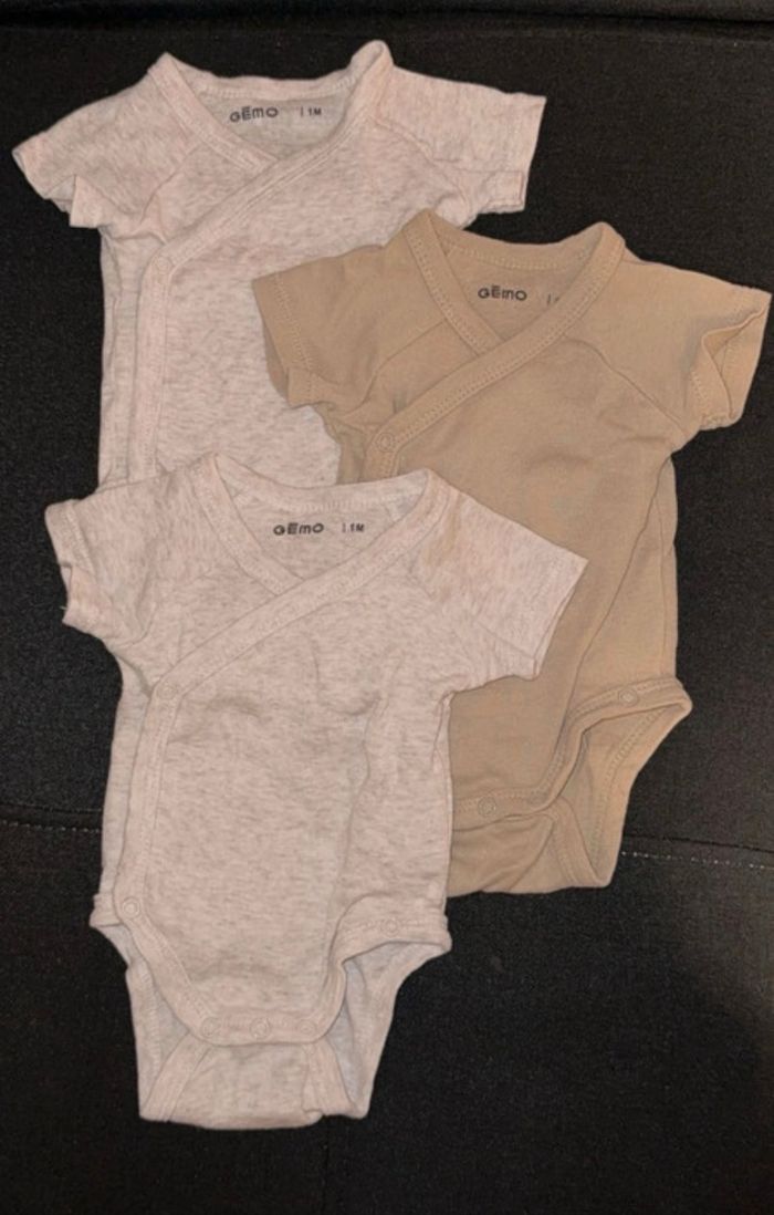 Lot bodys - photo numéro 3