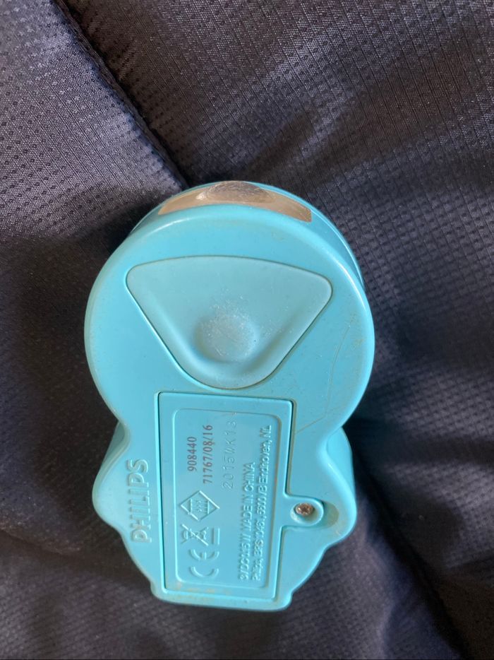 Petite lampe pour enfant Olaf reine des neiges Disney - photo numéro 4