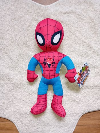 Peluche marvel spiderman 