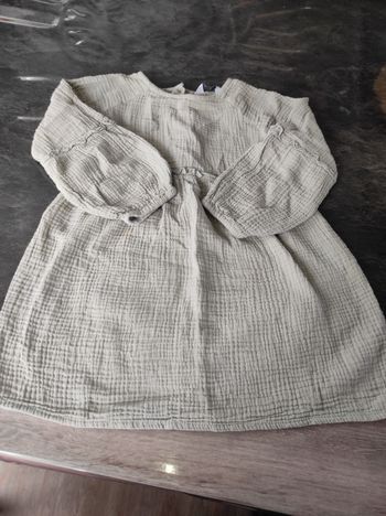 Robe.
