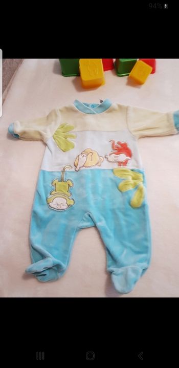 Pyjama bébé taille 1 mois
