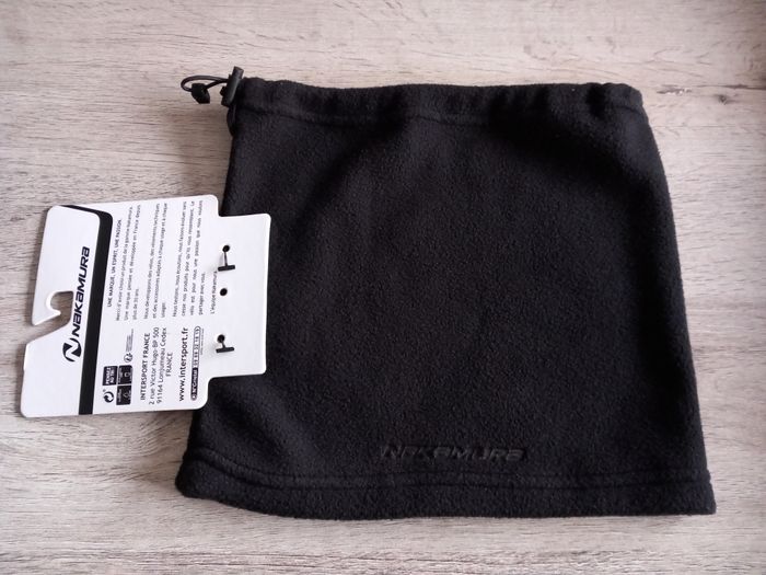 Tout de cou taille unique neuf nakamura