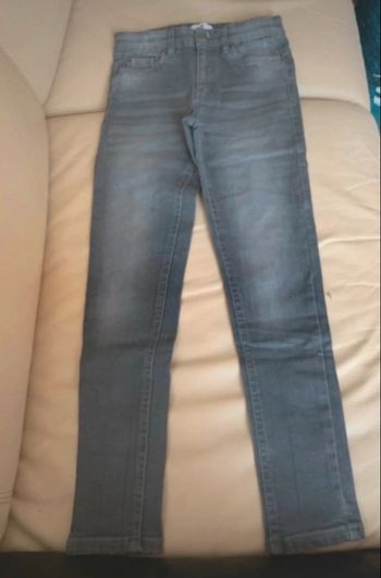 Jeans neuf 