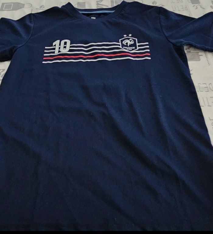 Vend 5 tee-shirts garçons  taille 12ans - photo numéro 3