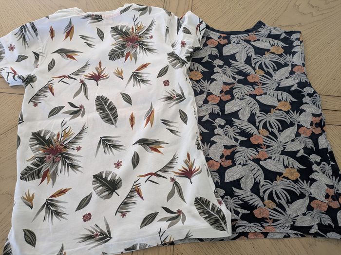 Lot de tee shirts - photo numéro 2