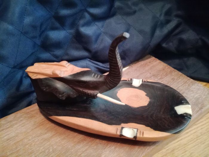 Cendrier bois éléphant