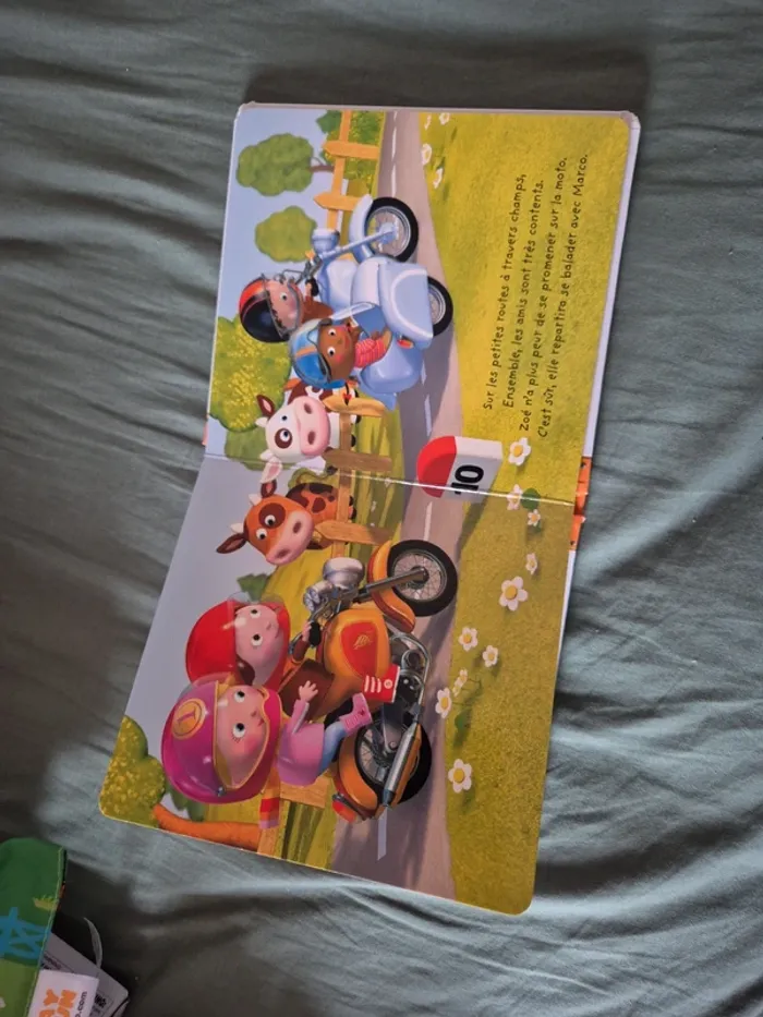 Livre ptit garçon la moto de marco - photo numéro 7