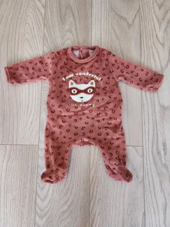 Pyjama en velours Kiabi 1 mois