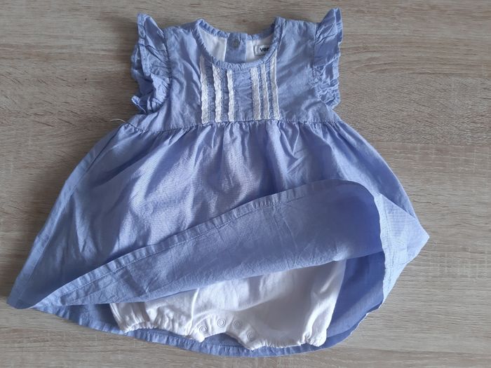 Robe bodie intégré 3 mois