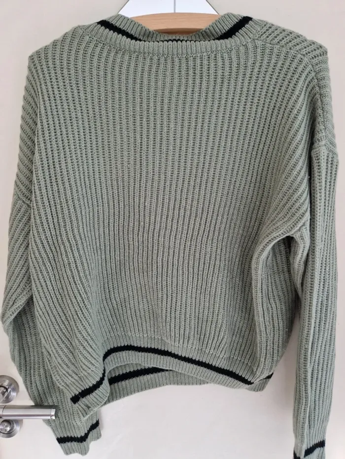 Pull col v cricket à ourlet à rayures vert taille M - photo numéro 2