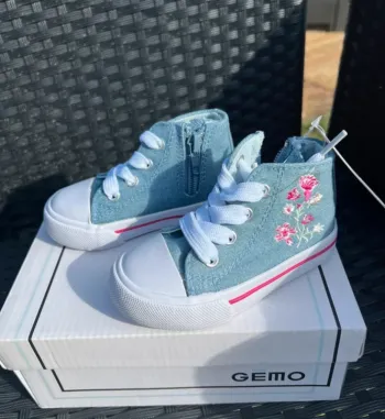 Baskets montantes, fille neuve, taille 20 gemo