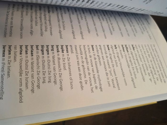 Boek 10.000 Moderne & Klassieke Voornamen - photo numéro 12