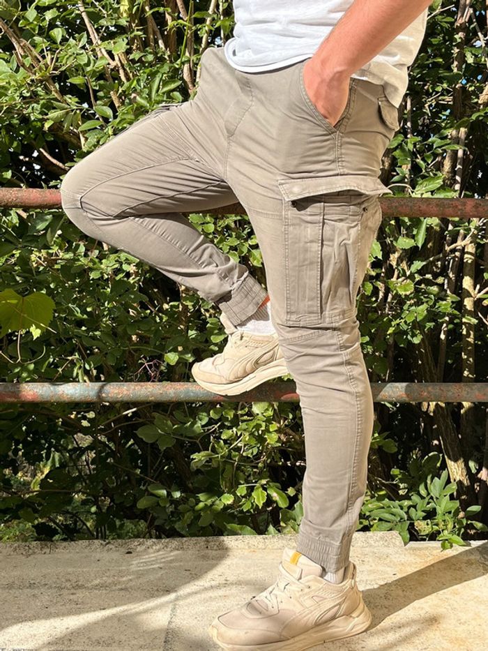 Cargo kaki plusieurs poches - photo numéro 9