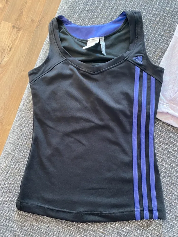 Lot 2 débardeurs sport Adidas & Nike – Taille 36 & XS - photo numéro 3