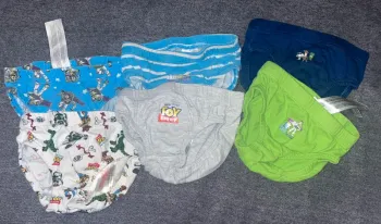 Slips toy story taille 1 an et demi / 2 ans