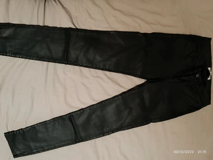 Slim cop copine cuir - photo numéro 3