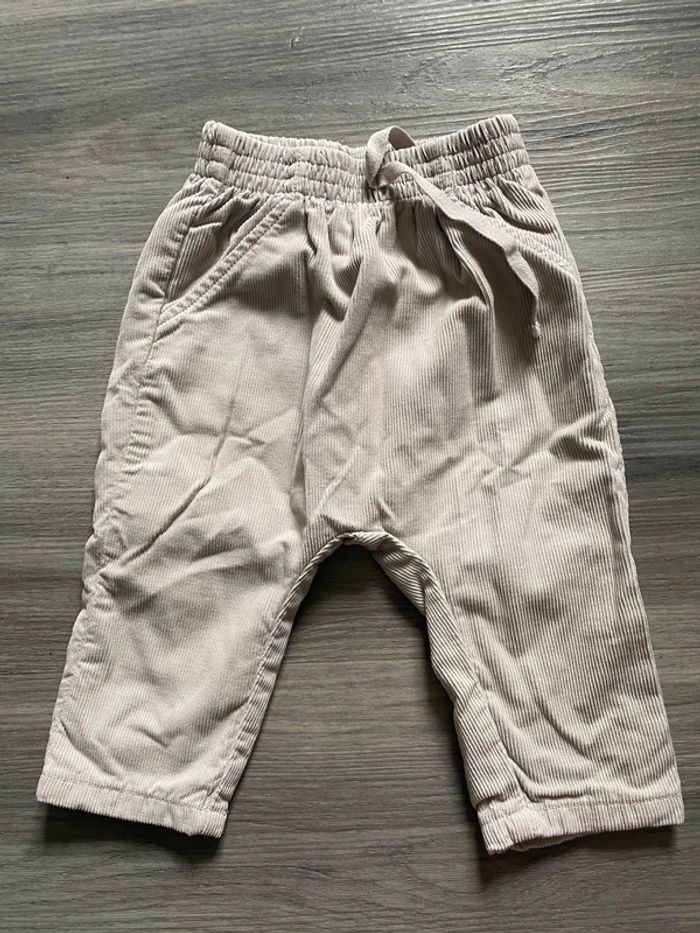 Lot 5 pantalons 6 mois - photo numéro 5