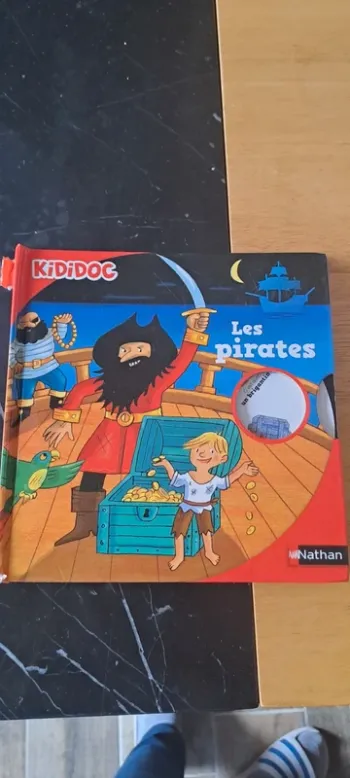 Livre kididoc les pirates