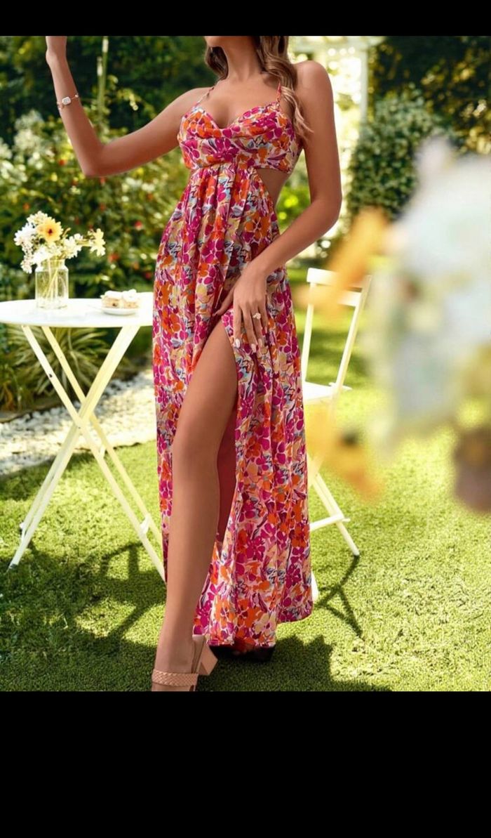Robe fleurie - photo numéro 3