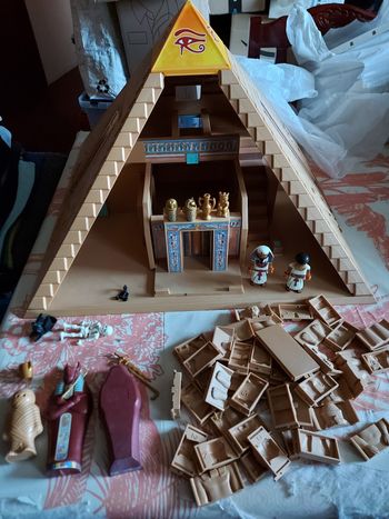 Playmobil pyramide (loelya)