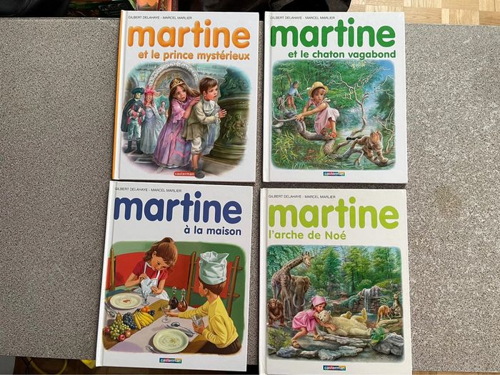 Lot de 4 livres Martine