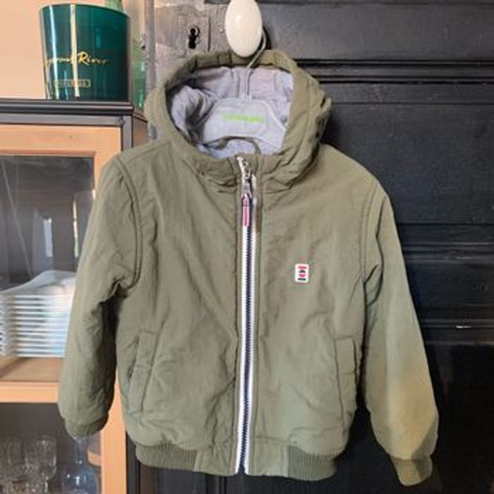 Blouson / veste à capuche