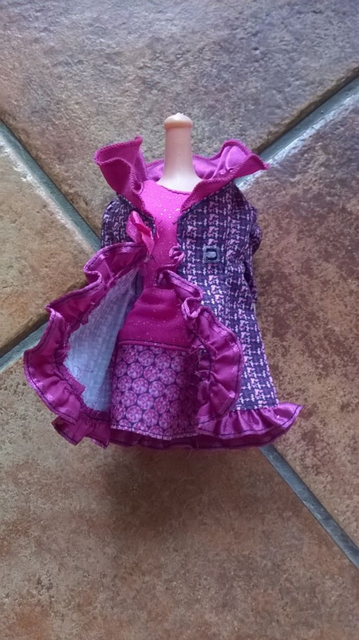 lot de 3 vêtements barbie thème fashion - photo numéro 2
