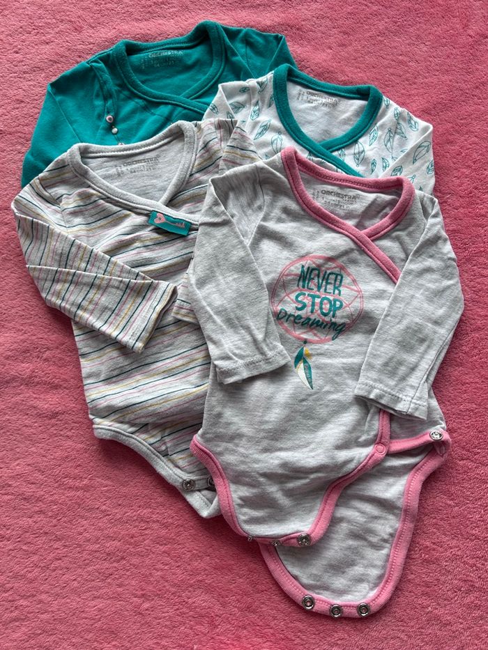 Lot de 7 bodies - photo numéro 2