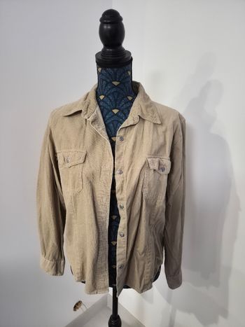 Veste chemise beige en velours côtelé, 100% coton, taille 44.