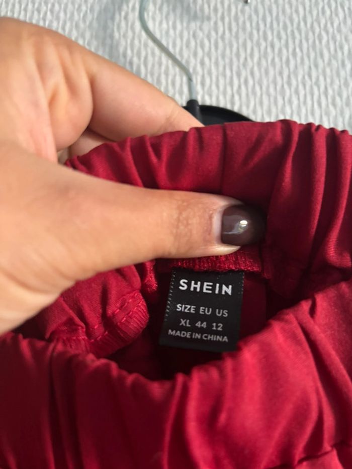 Pantalon cargo rouge - photo numéro 2