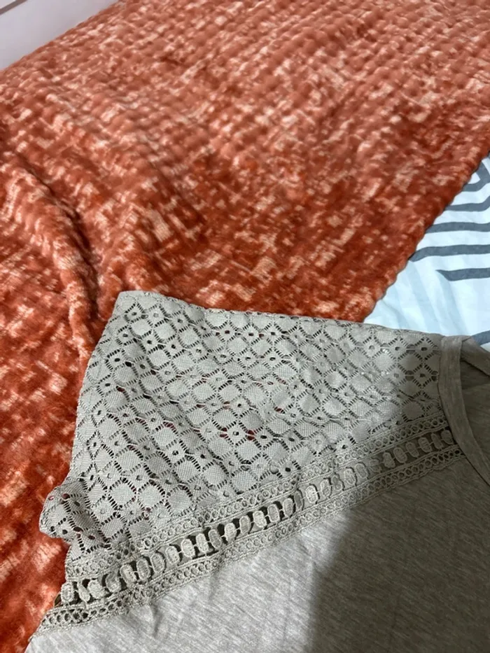 T-shirt taupe - photo numéro 2