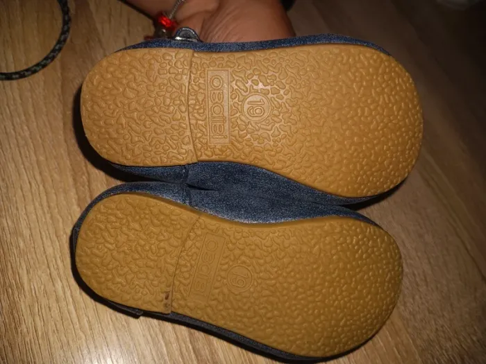 Ballerines bébé bleu taille 19 avec bride et nœud - photo numéro 2