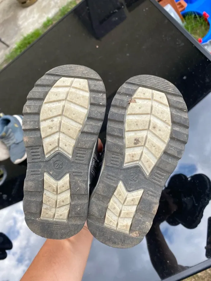 Chaussures montantes enfant taille 24 - photo numéro 3