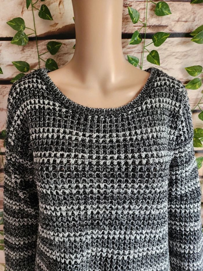 🌸Pull-over Bizzbee Taille 40🌸 - photo numéro 2