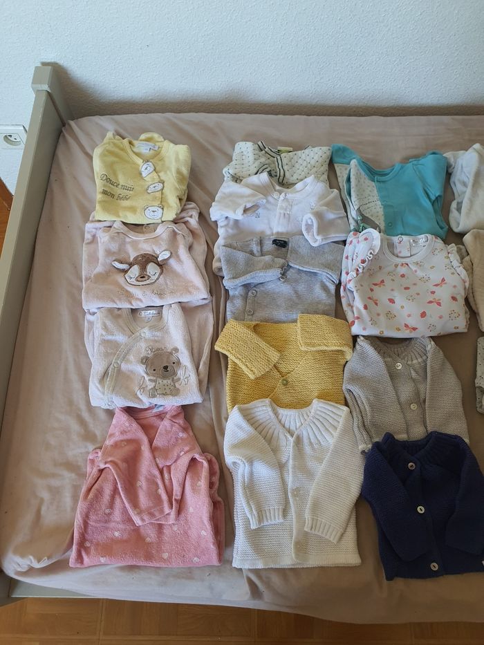 Vêtements  bébé fille - photo numéro 2