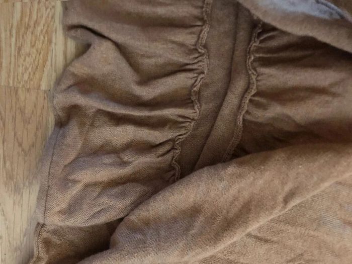 Pull  leger camel - photo numéro 3