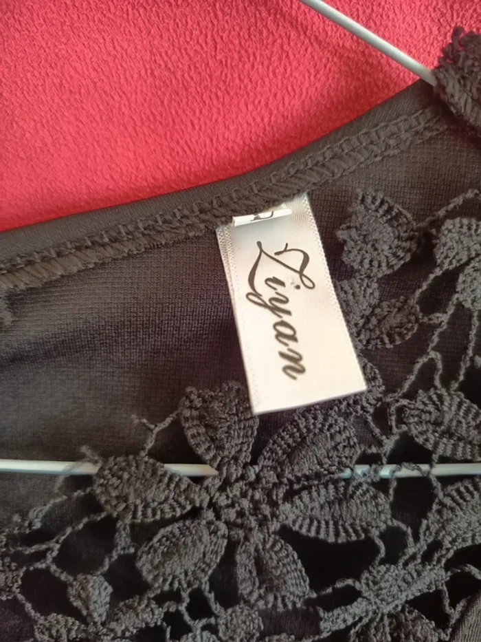 Robe courte sans manches (A257) - photo numéro 3