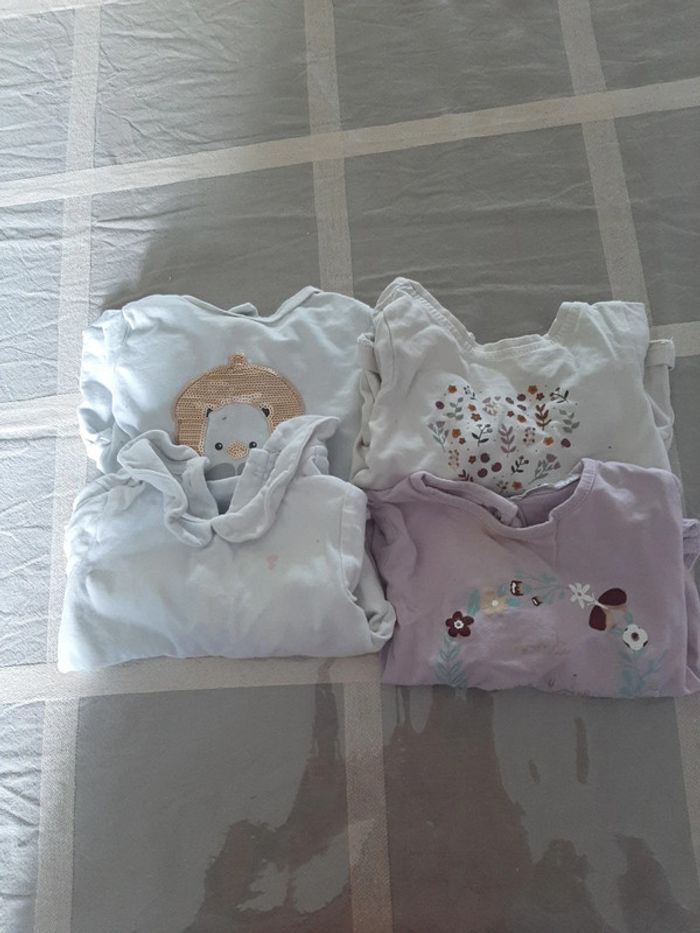 Lot de 4 t-shirts manches longues