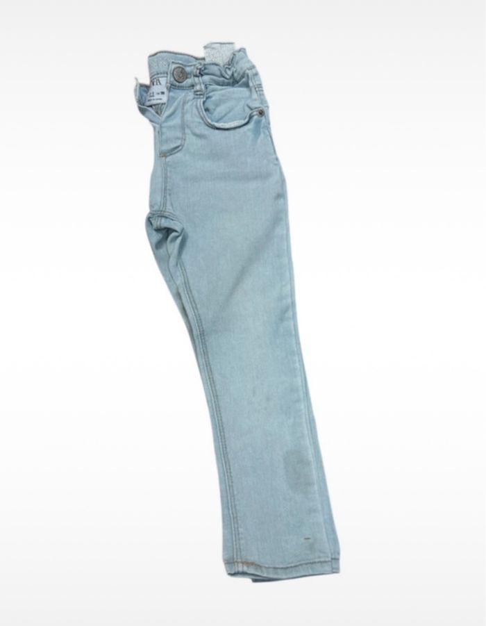 Jean Zara 3 ans - photo numéro 3